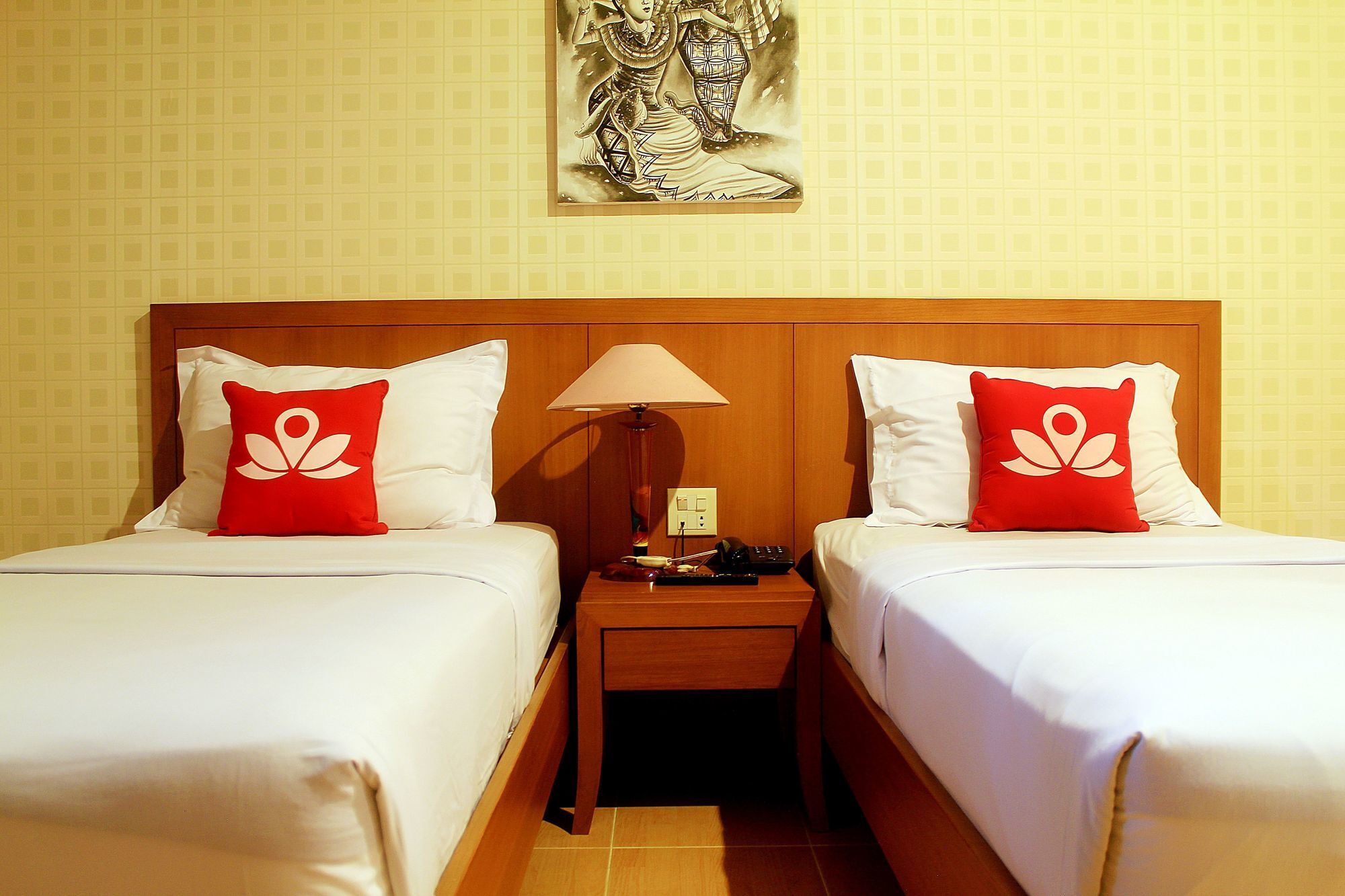 Zen Rooms Bukit Tunggul Bandung Exterior photo