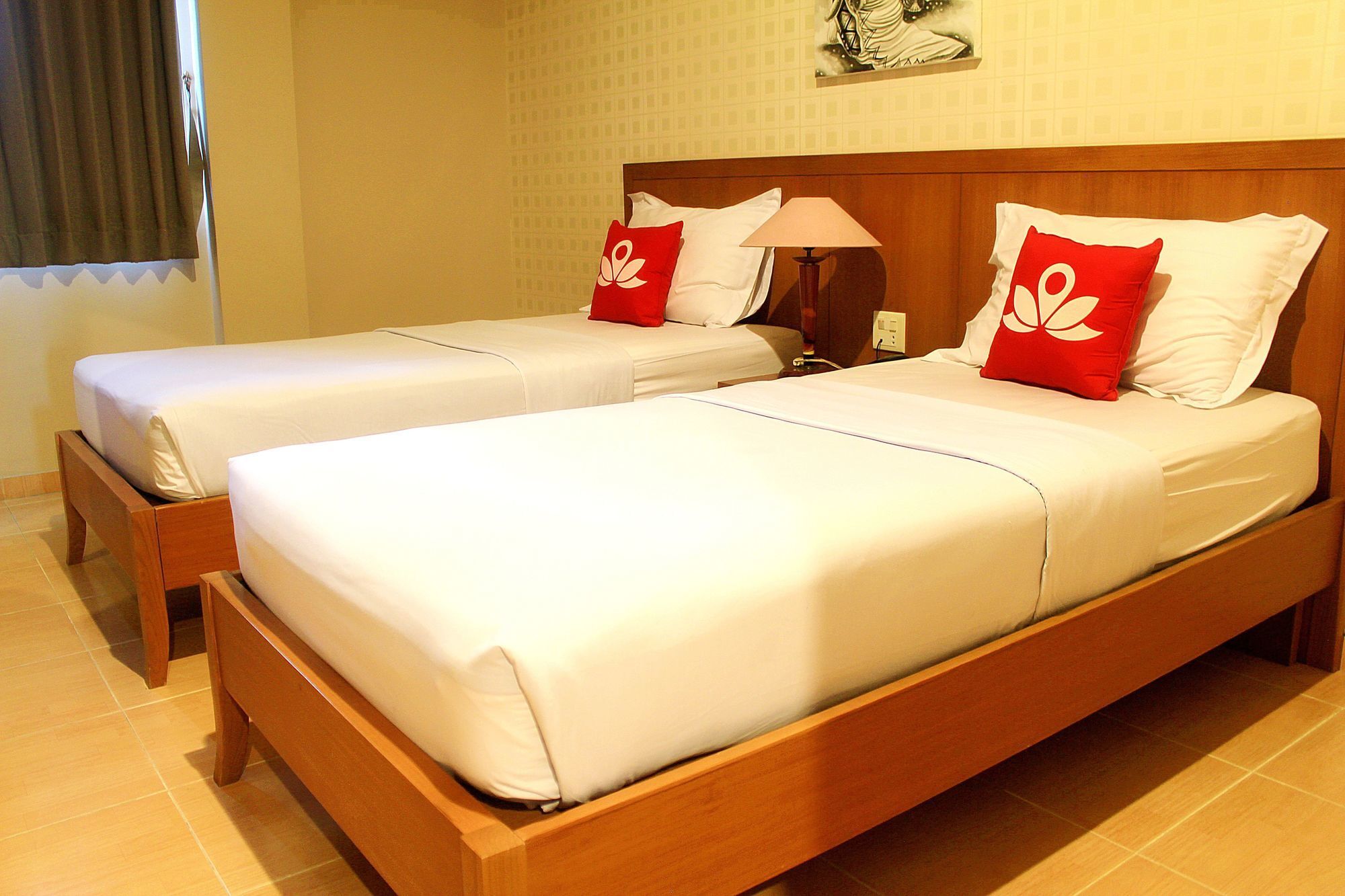 Zen Rooms Bukit Tunggul Bandung Exterior photo