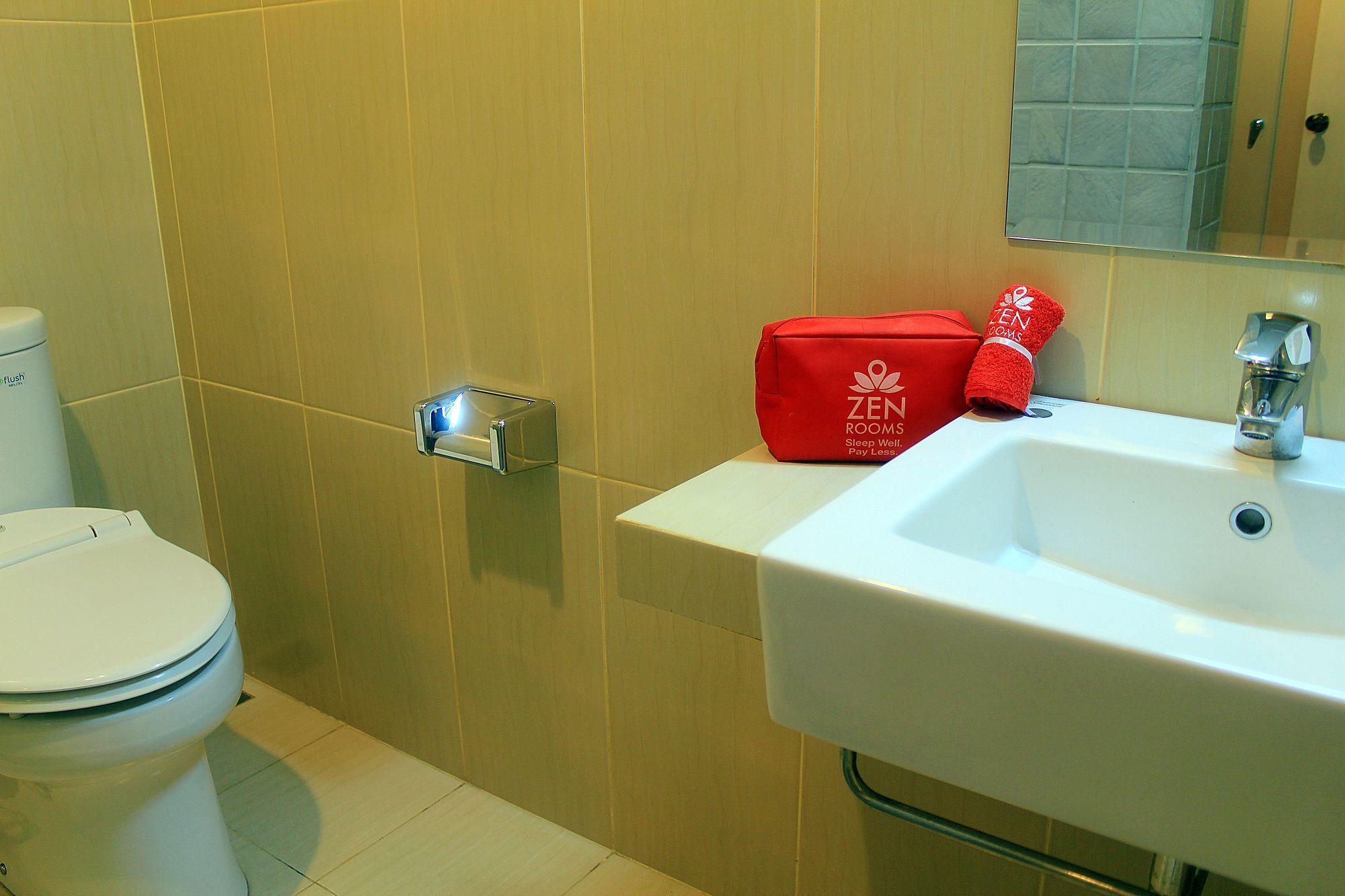 Zen Rooms Bukit Tunggul Bandung Exterior photo
